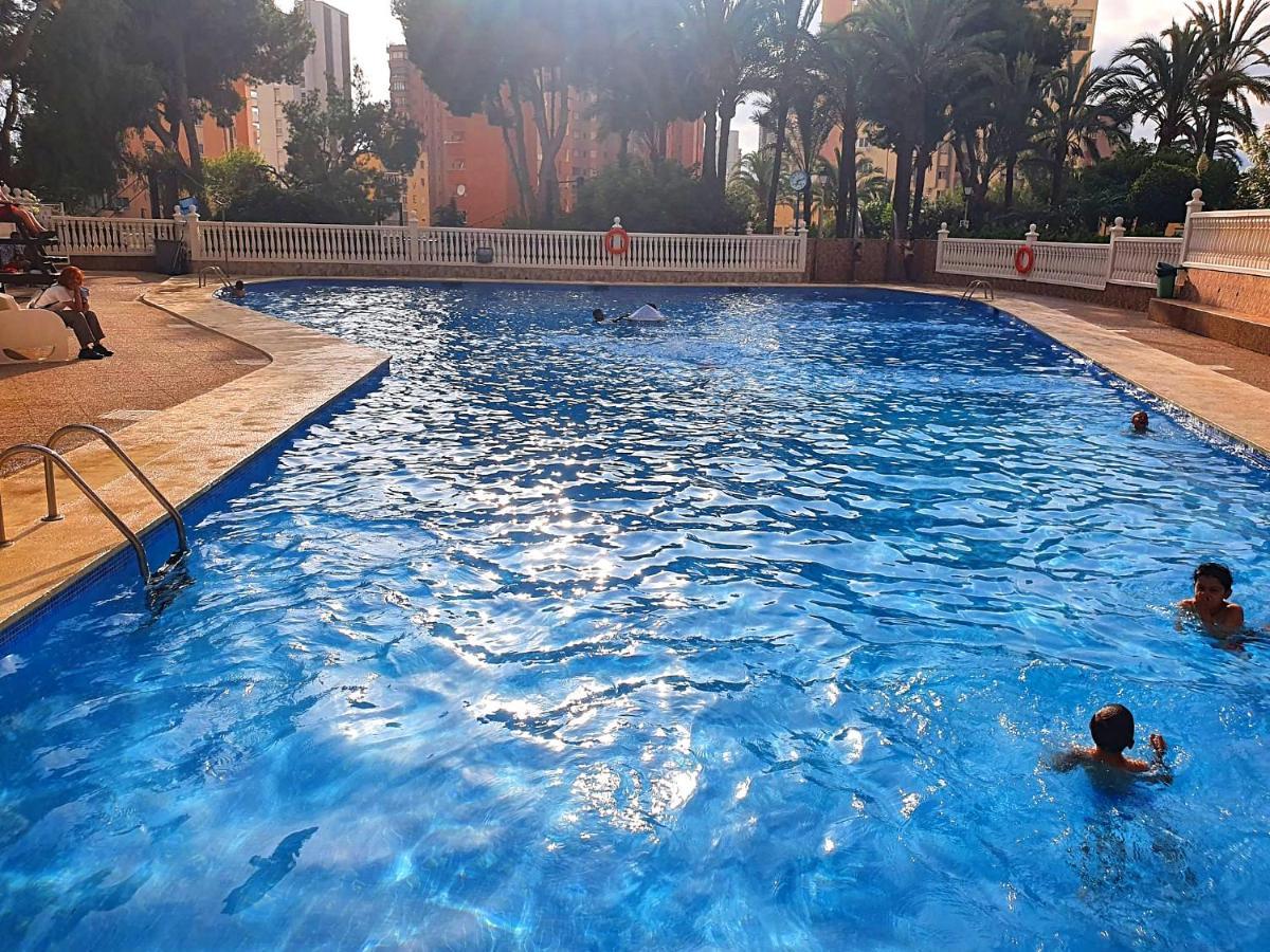 Apartamento Un Dormitorio En Benidorm Exterior foto